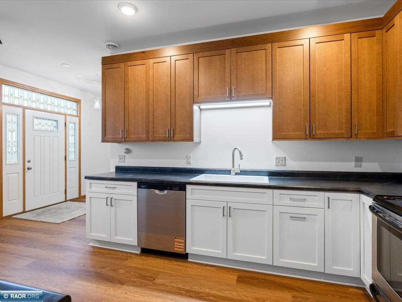 11139 Dixon Road Hibbing, MN 55746 - Photo 10 of 45 Gallery Image 10