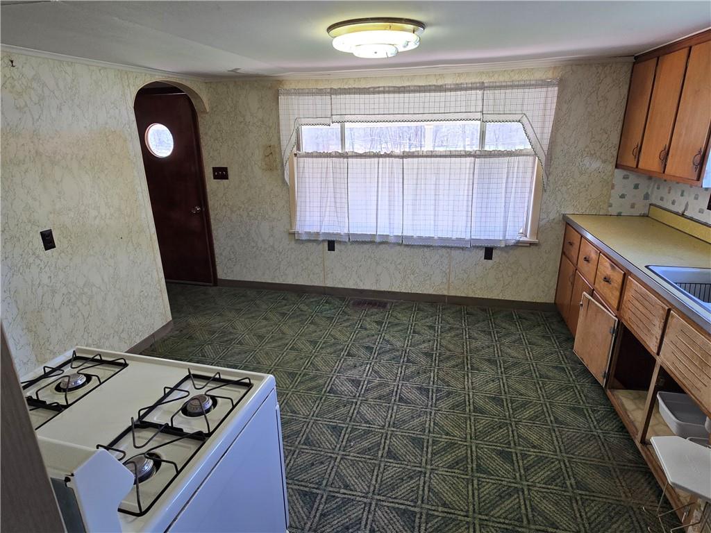 498 Lardintown Road Tarentum, PA 15084 - Photo 7 of 11