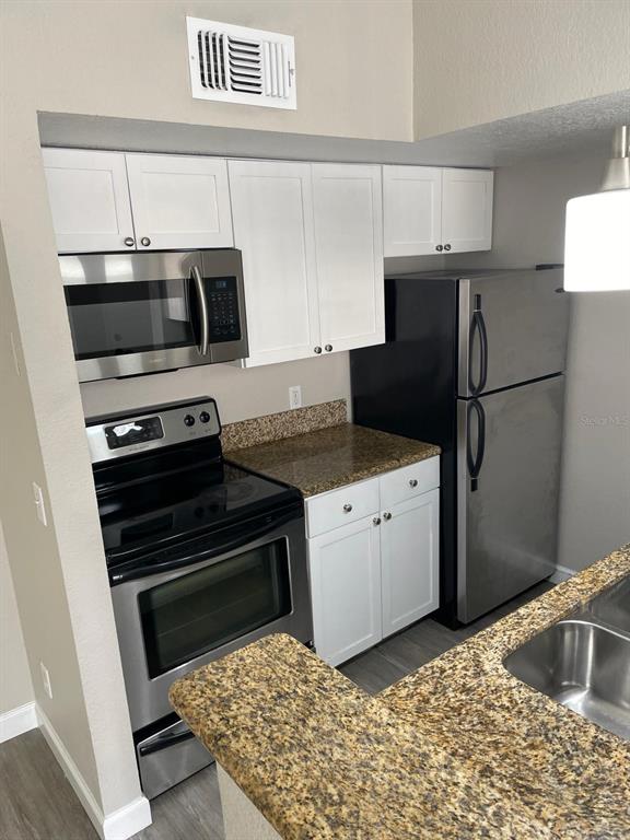 5140 Conroy Road, Unit 35 Orlando, FL 32811 - Photo 4 of 18 Gallery Image 4