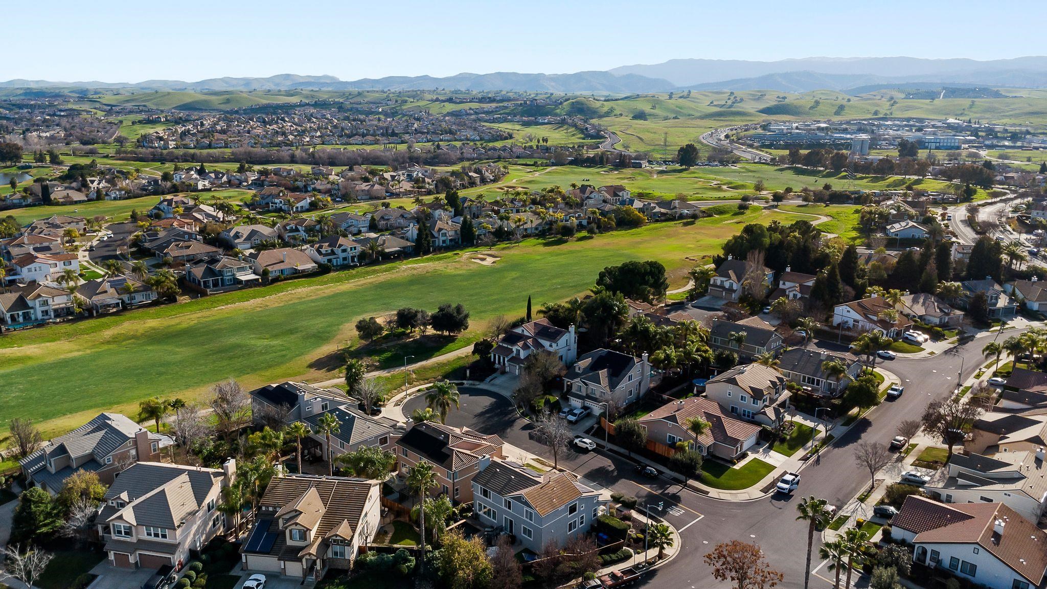 606 Ralston Court Brentwood, CA 94513 - Photo 30 of 32 Aerial view of property and surrounding area featuring nearby suburban area