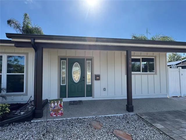 $529,900 | 4670 33rd Avenue North, St. Petersburg, FL 33713