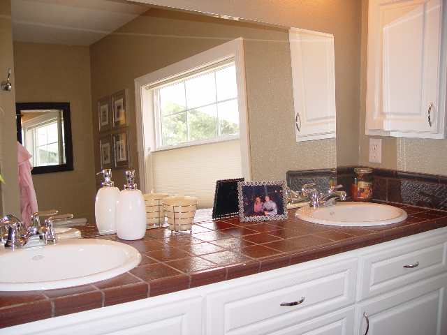 911 North Locust Road Spokane, WA 99206 - Photo 7 of 9
