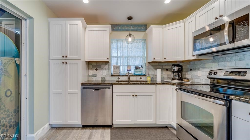 14977 Rivers Edge Court, Unit 120 Fort Myers, FL 33908 - Photo 7 of 36