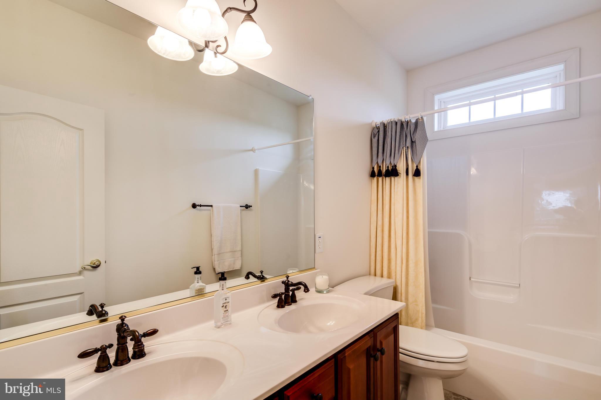 3065 Hooper Road New Windsor, MD 21776 - Photo 21 of 30 Bath