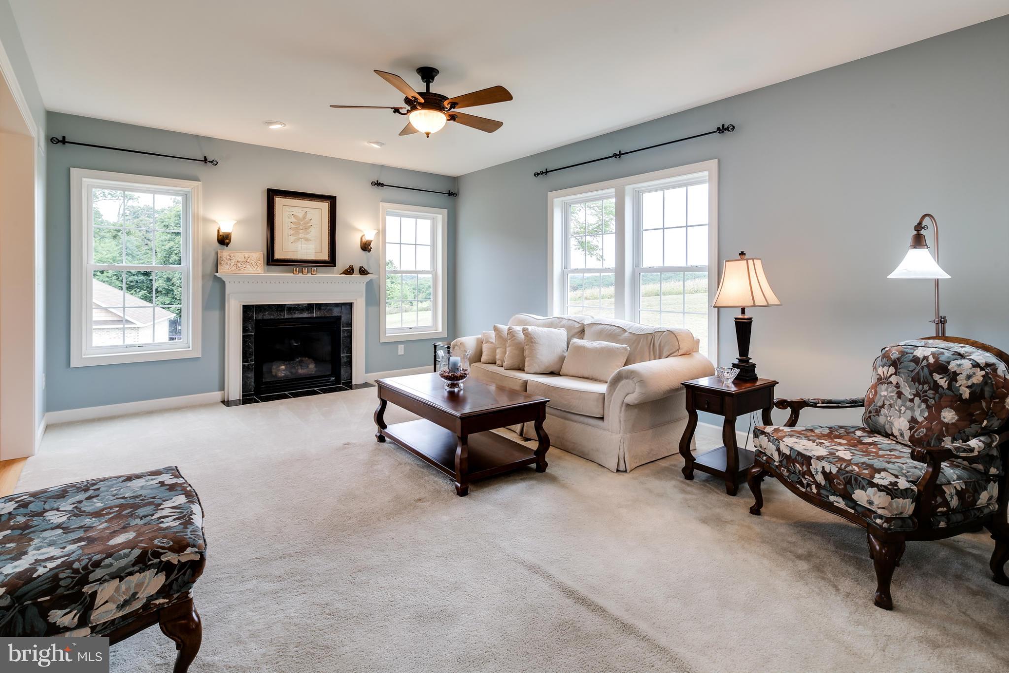 3065 Hooper Road New Windsor, MD 21776 - Photo 8 of 30 Family Room