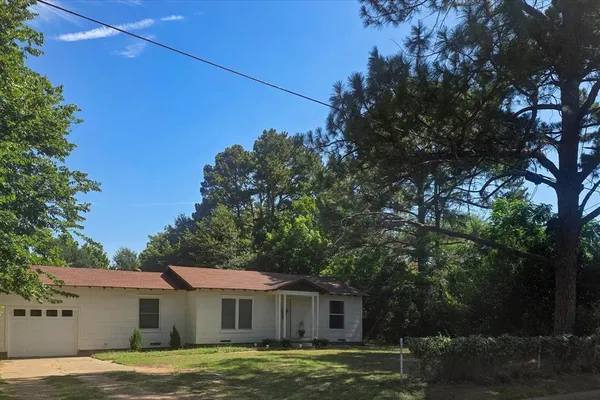 $299,500 | 2107 Pecandale Drive, Arlington, TX 76013