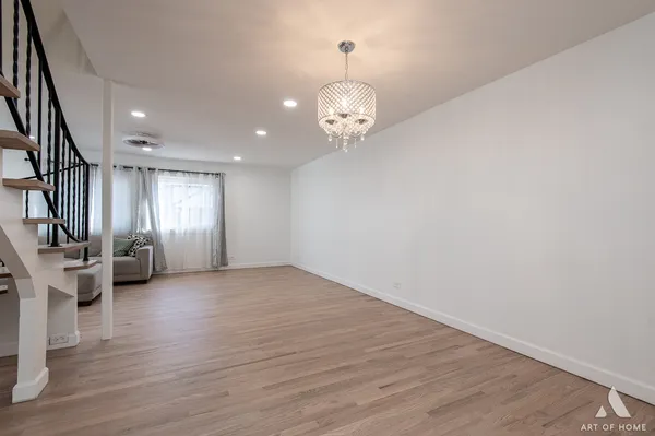 $399,999 | 2 Stuart On Oxford, Rolling Meadows, IL 60008