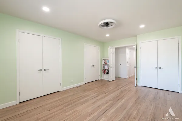 $399,999 | 2 Stuart On Oxford, Rolling Meadows, IL 60008