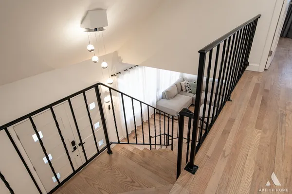 $399,999 | 2 Stuart On Oxford, Rolling Meadows, IL 60008