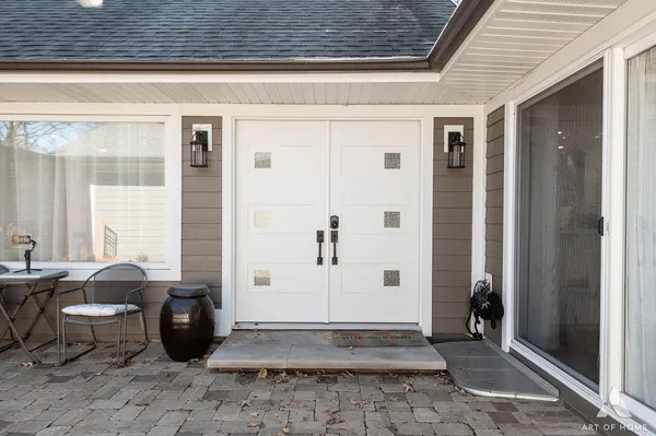 $399,999 | 2 Stuart On Oxford, Rolling Meadows, IL 60008