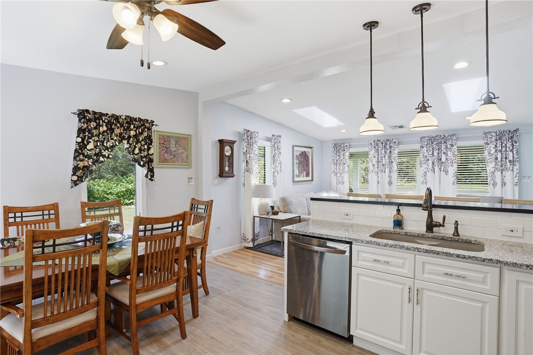 53 Greenbush Road East Greenwich, RI 02818 - Photo 12 of 43