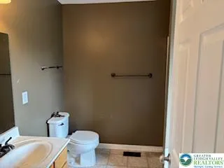 $375,000 | 1125 King Way, Breinigsville, PA 18031