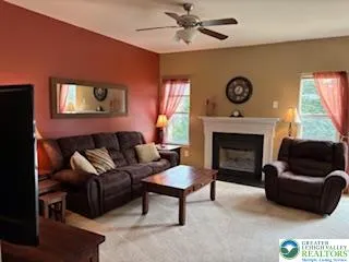 $375,000 | 1125 King Way, Breinigsville, PA 18031