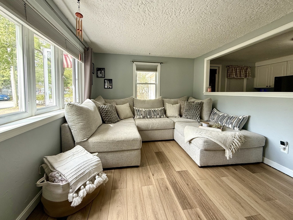 52 James Street Bellingham, MA 02019 - Photo 5 of 29 Gallery Image 5
