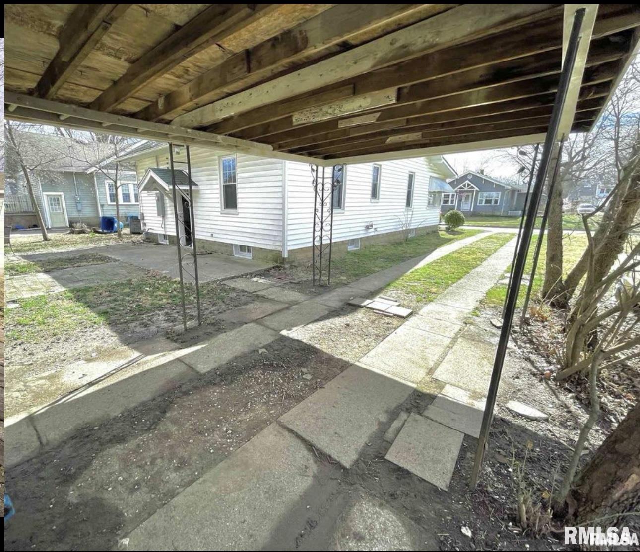 425 East 5th Street Flora, IL 62839 - Photo 38 of 47 Gallery Image 38