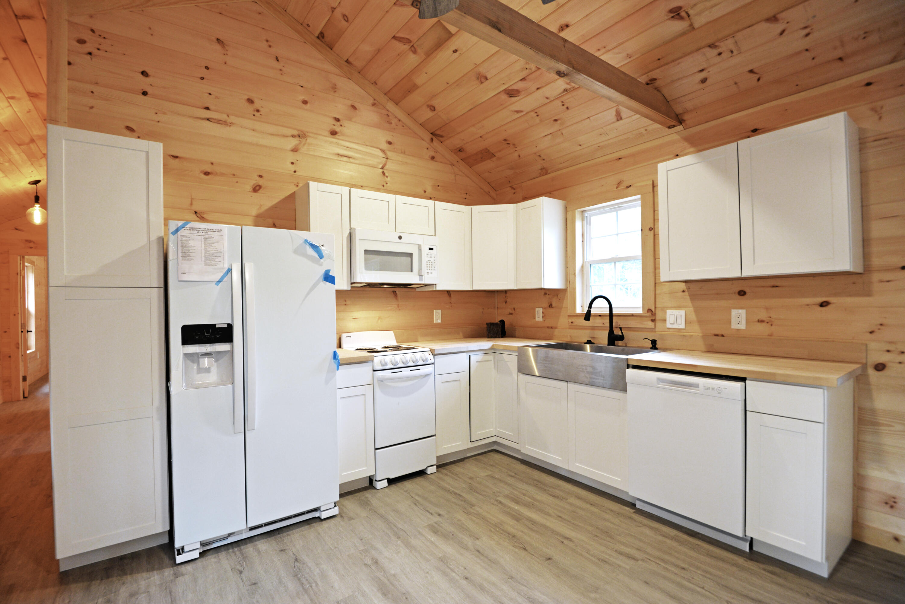 165 Mull Road Benton, TN 37307 - Photo 13 of 26 Kitchen