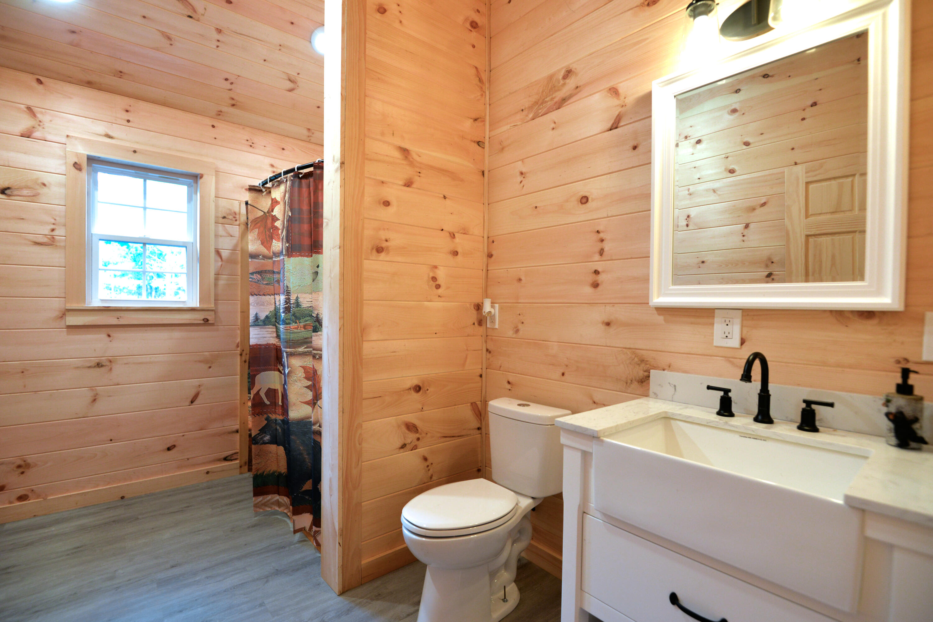 165 Mull Road Benton, TN 37307 - Photo 17 of 26 Full bath (1)
