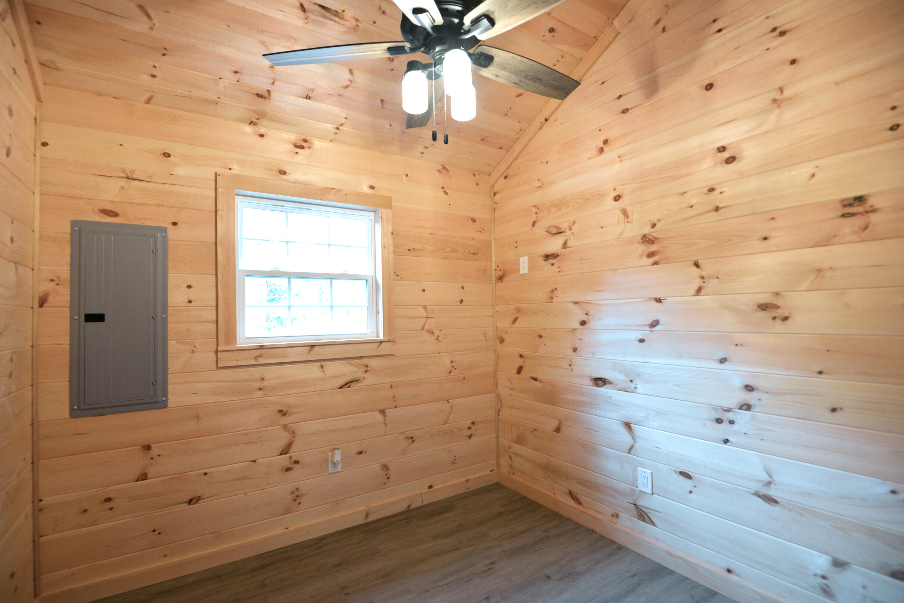 165 Mull Road Benton, TN 37307 - Photo 21 of 26 Bedroom #2 (1)