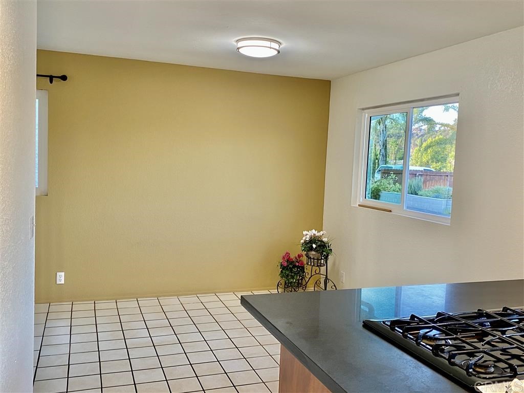 13754 Pomerado Road Poway, CA 92064 - Photo 5 of 25