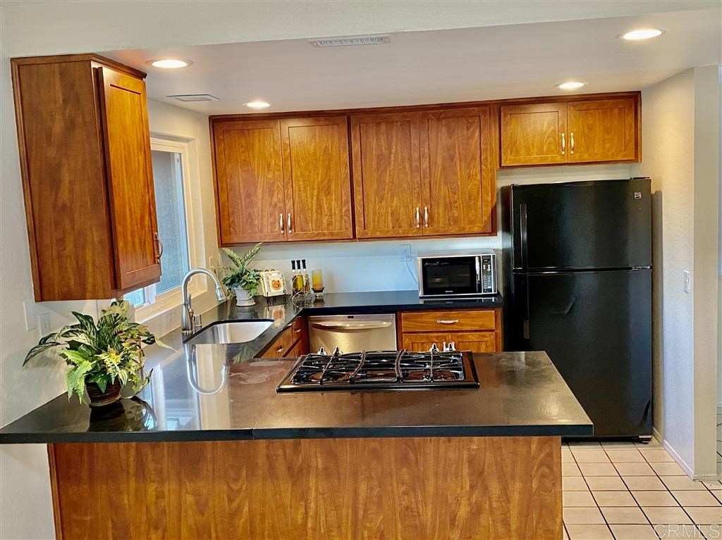13754 Pomerado Road Poway, CA 92064 - Photo 7 of 25