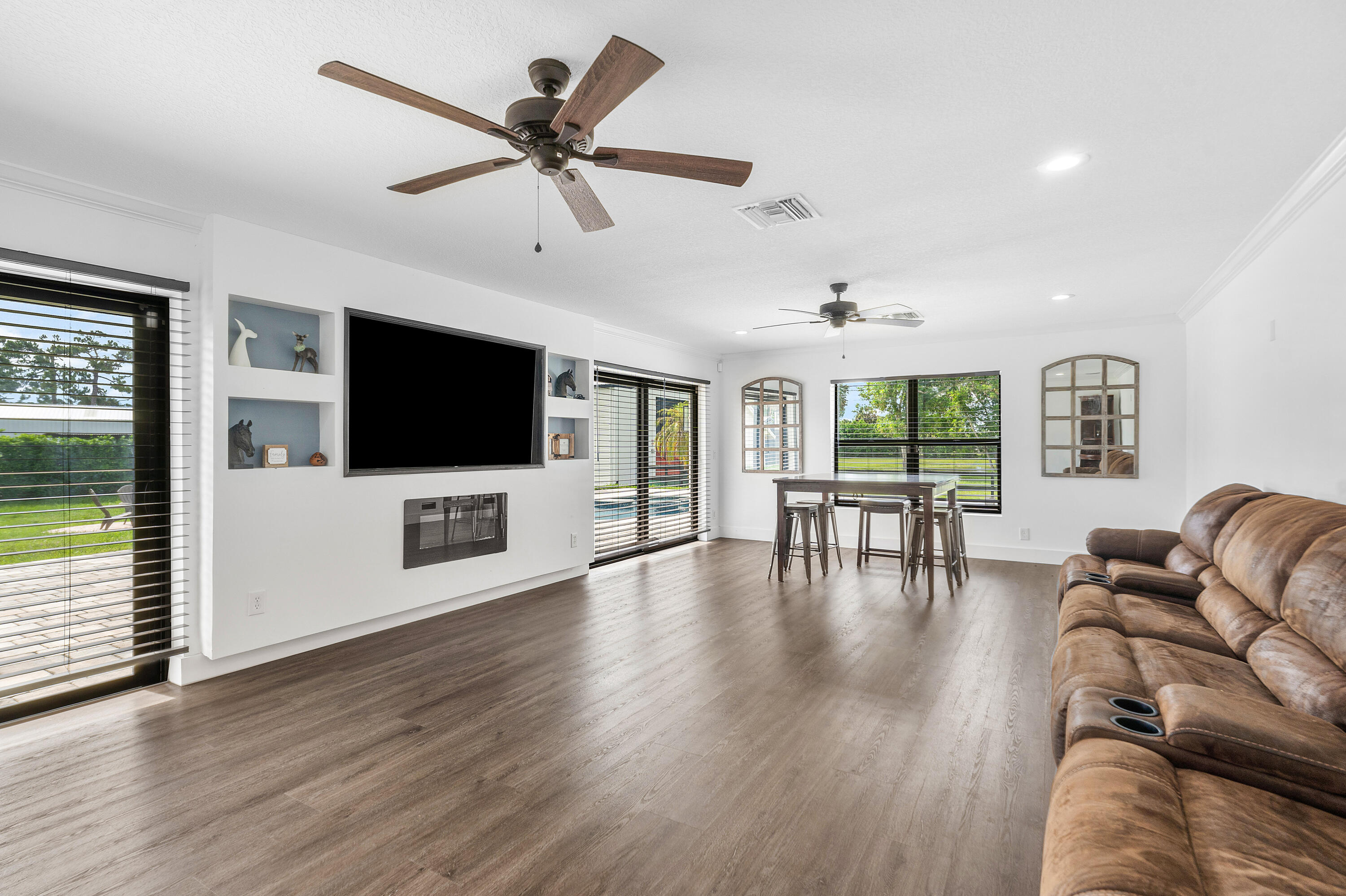1350 C Road Loxahatchee Groves, FL 33470 - Photo 3 of 29 Family Room