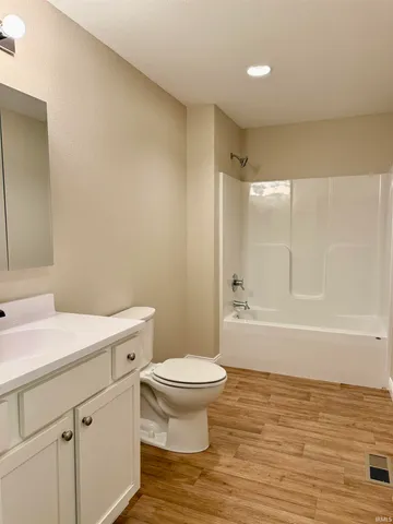 $189,900 | 719 Wedeking Avenue, Evansville, IN 47711