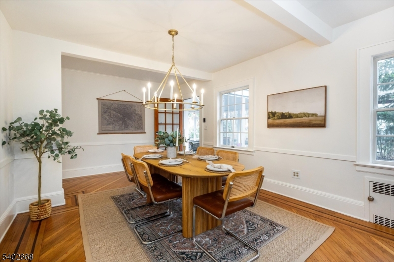 47 Oakland Road Maplewood, NJ 07040 - Photo 13 of 41