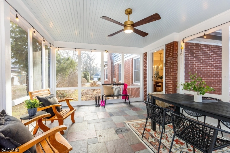 47 Oakland Road Maplewood, NJ 07040 - Photo 19 of 41