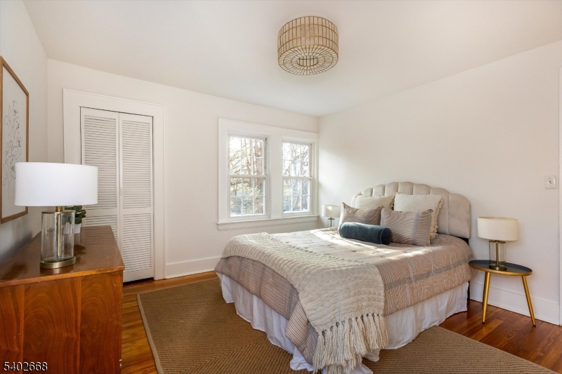 47 Oakland Road Maplewood, NJ 07040 - Photo 27 of 41