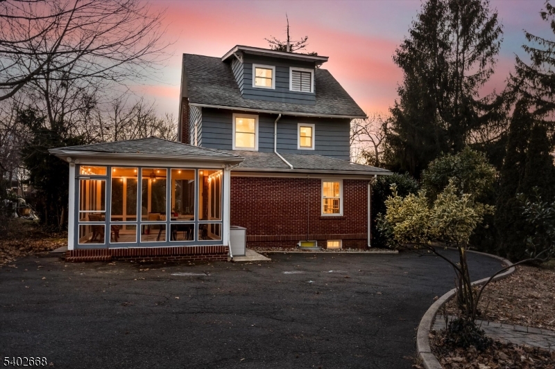 47 Oakland Road Maplewood, NJ 07040 - Photo 38 of 41