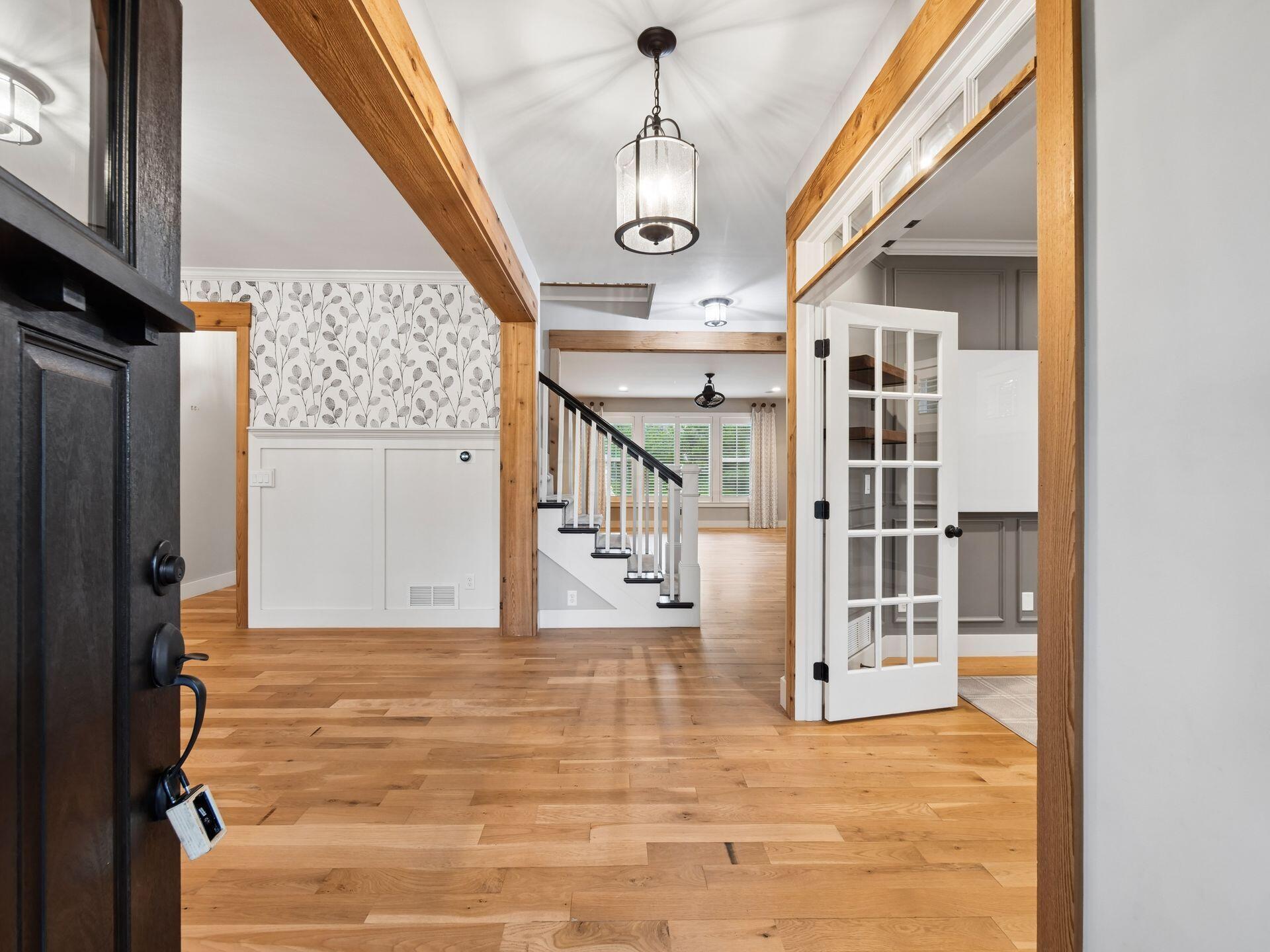 8568 Liberty Road North Powell, OH 43065 - Photo 5 of 89 Foyer Entry