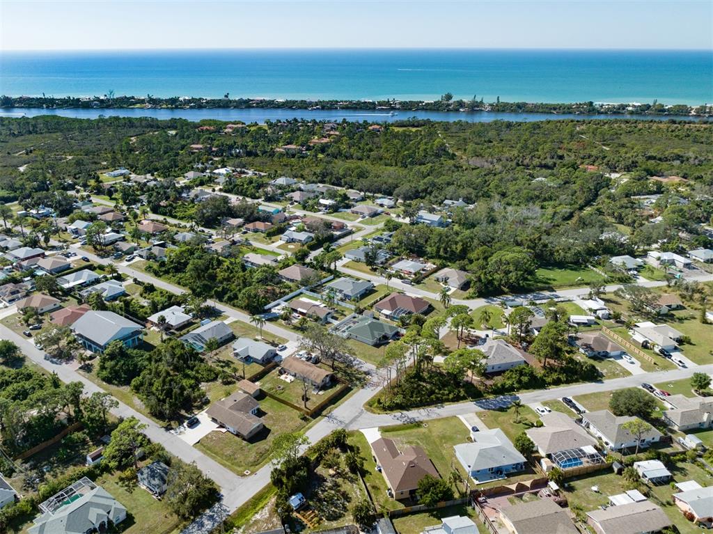 886 Euclid Road Venice, FL 34293 - Photo 30 of 73