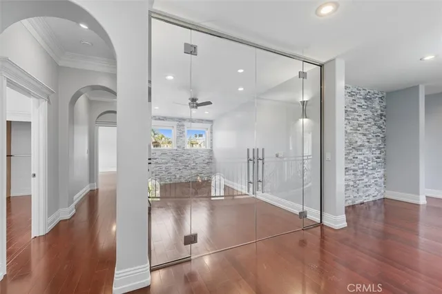 $11,400 | 439 Catalina Drive, Newport Beach, CA 92663