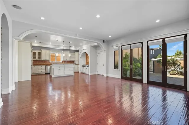 $11,400 | 439 Catalina Drive, Newport Beach, CA 92663