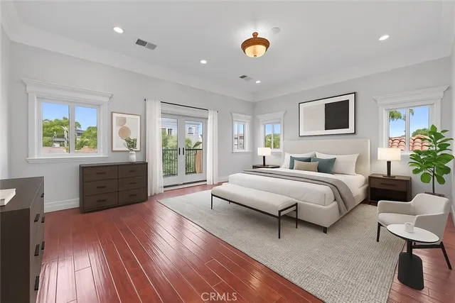 $11,400 | 439 Catalina Drive, Newport Beach, CA 92663