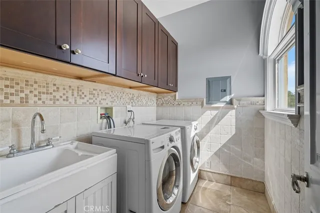 $11,400 | 439 Catalina Drive, Newport Beach, CA 92663