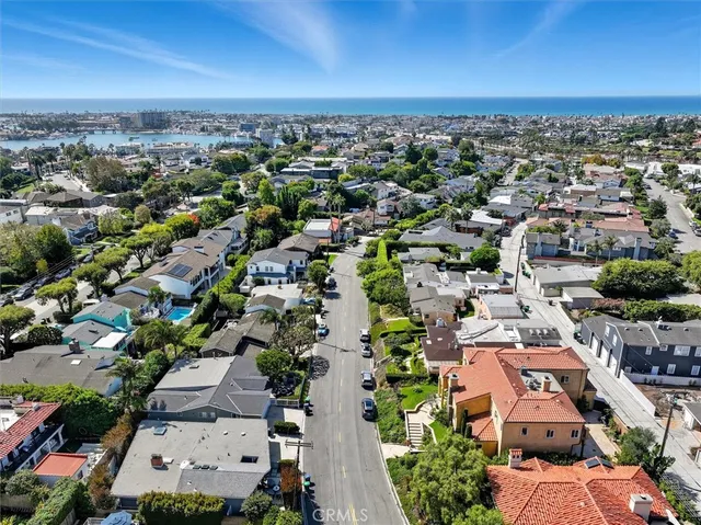 $11,400 | 439 Catalina Drive, Newport Beach, CA 92663