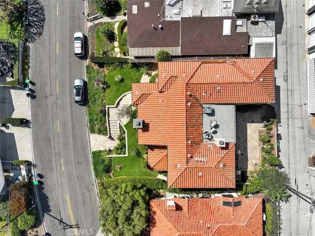 $11,400 | 439 Catalina Drive, Newport Beach, CA 92663