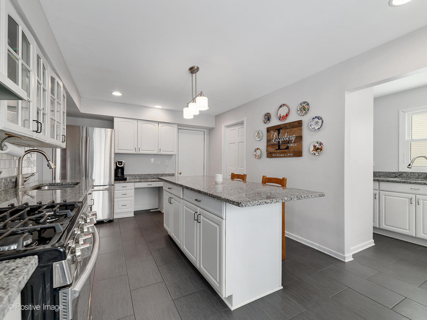 11 Roanoke Court Bolingbrook, IL 60440 - Photo 3 of 29