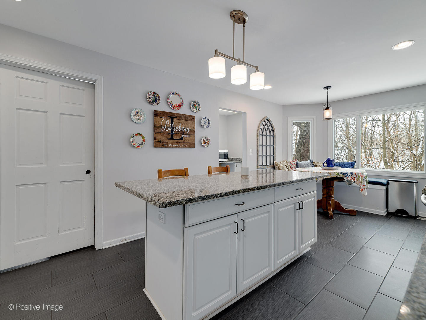 11 Roanoke Court Bolingbrook, IL 60440 - Photo 4 of 29