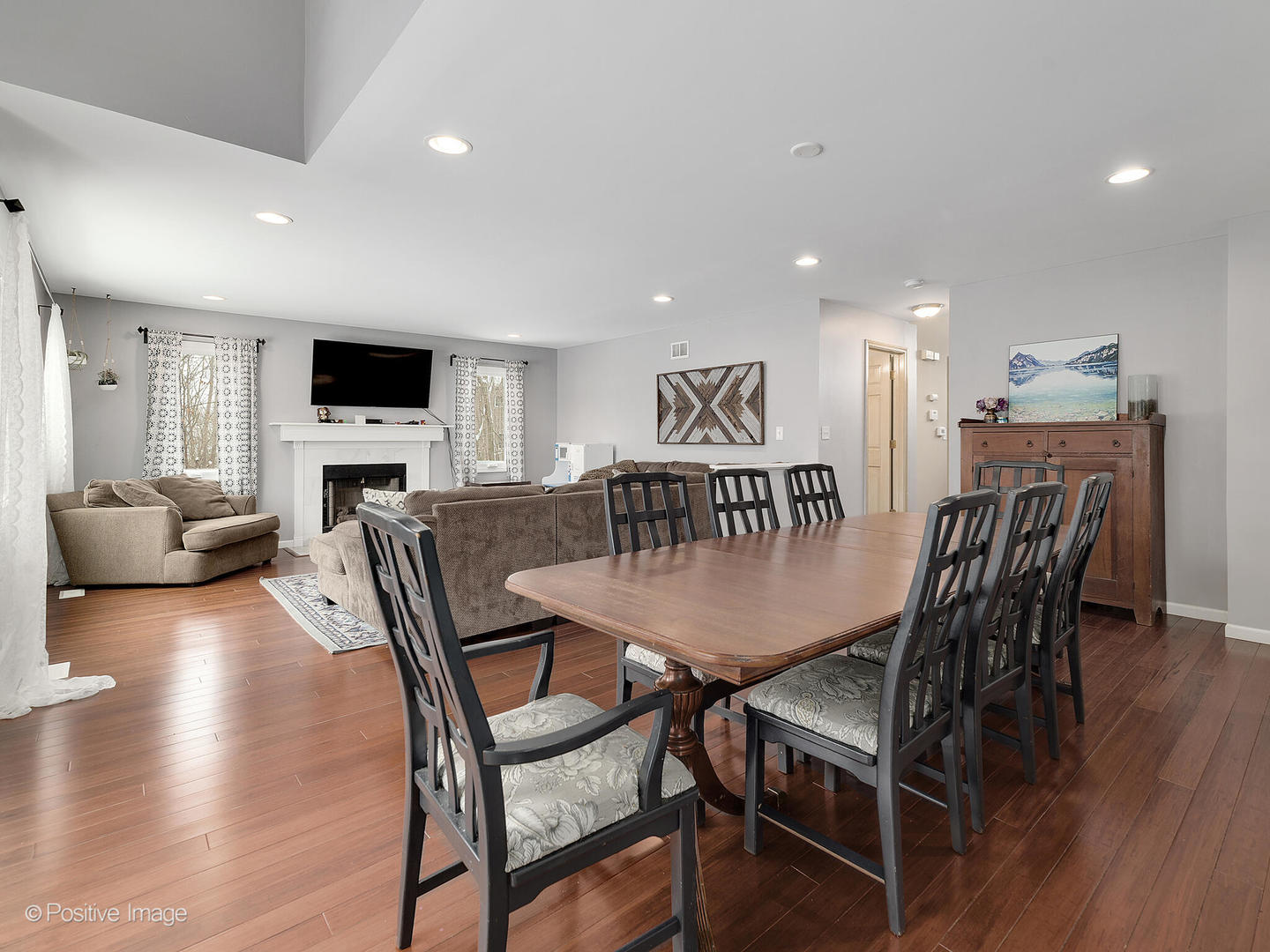 11 Roanoke Court Bolingbrook, IL 60440 - Photo 10 of 29