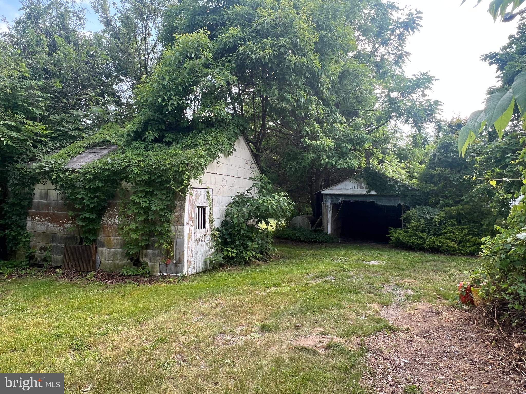 121 West Branch Road Barto, PA 19504 - Photo 8 of 13 Gallery Image 8