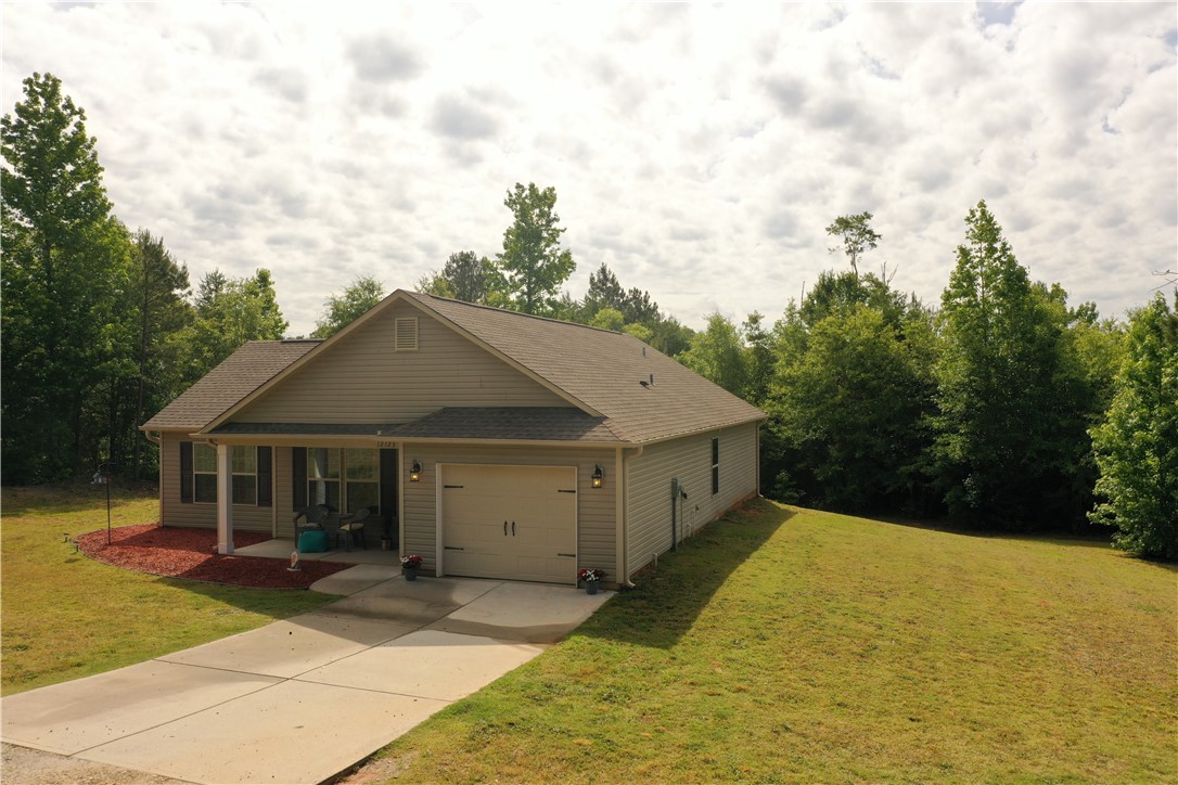 12123 Friendship Loop Drive Seneca, SC 29678 - Photo 2 of 39 Gallery Image 2
