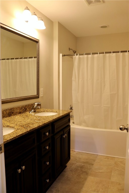 12123 Friendship Loop Drive Seneca, SC 29678 - Photo 29 of 39 Master Bath