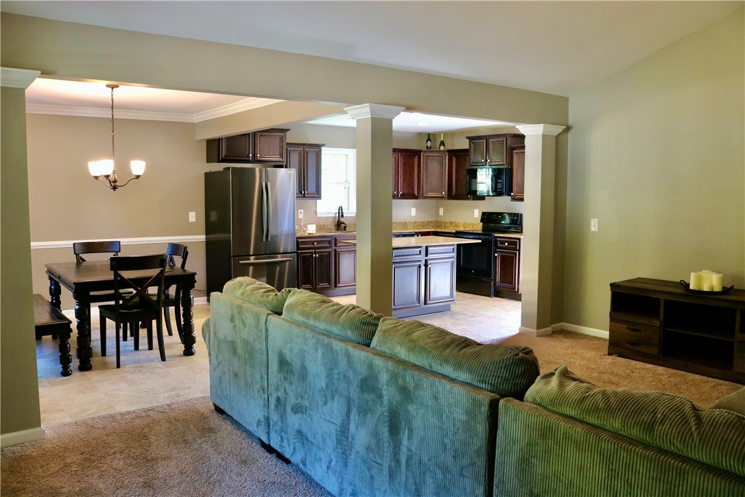 12123 Friendship Loop Drive Seneca, SC 29678 - Photo 7 of 39 Gallery Image 7