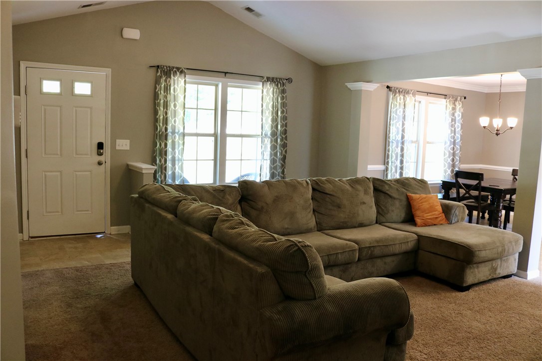 12123 Friendship Loop Drive Seneca, SC 29678 - Photo 8 of 39 Gallery Image 8