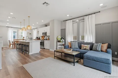 $899,000 | 1232 Sunrise View, Unit 105, San Marcos, CA 92078