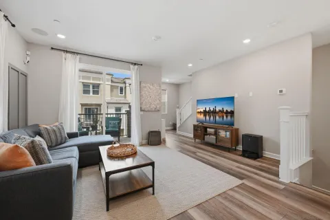 $879,000 | 1232 Sunrise View, Unit 105, San Marcos, CA 92078