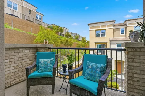 $879,000 | 1232 Sunrise View, Unit 105, San Marcos, CA 92078