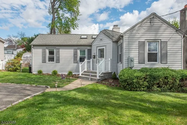 $499,922 | 22 Tioga Avenue, Lake Hiawatha, NJ 07034